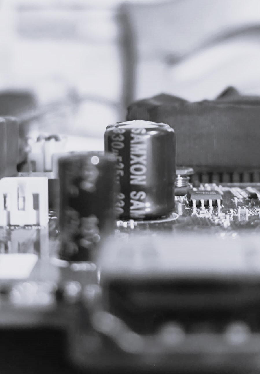 Kondensatror w telewizorze , uszkodzony a telewizor martwy